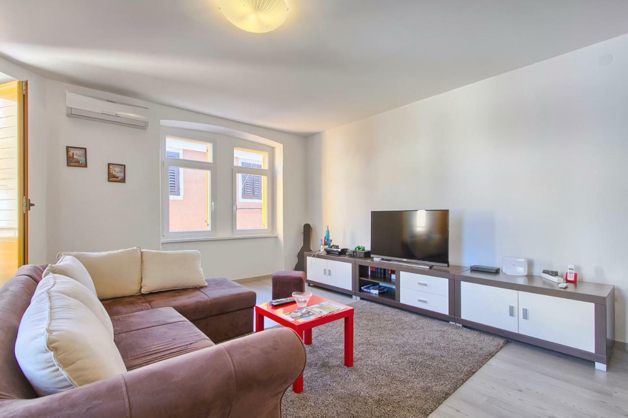 Apartment Spagnolo City Pula Buitenkant foto