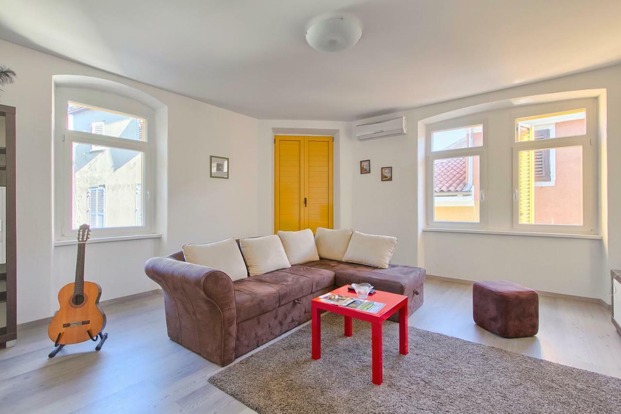 Apartment Spagnolo City Pula Buitenkant foto